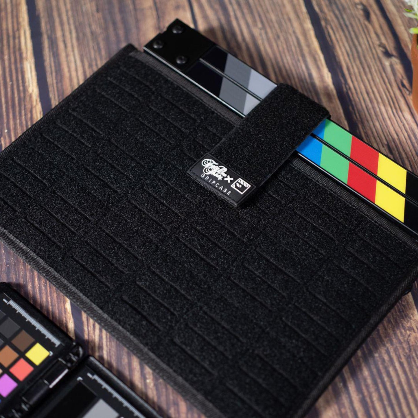 Filmsticks Gripcase Medium Wet Weather Tab Board Cover