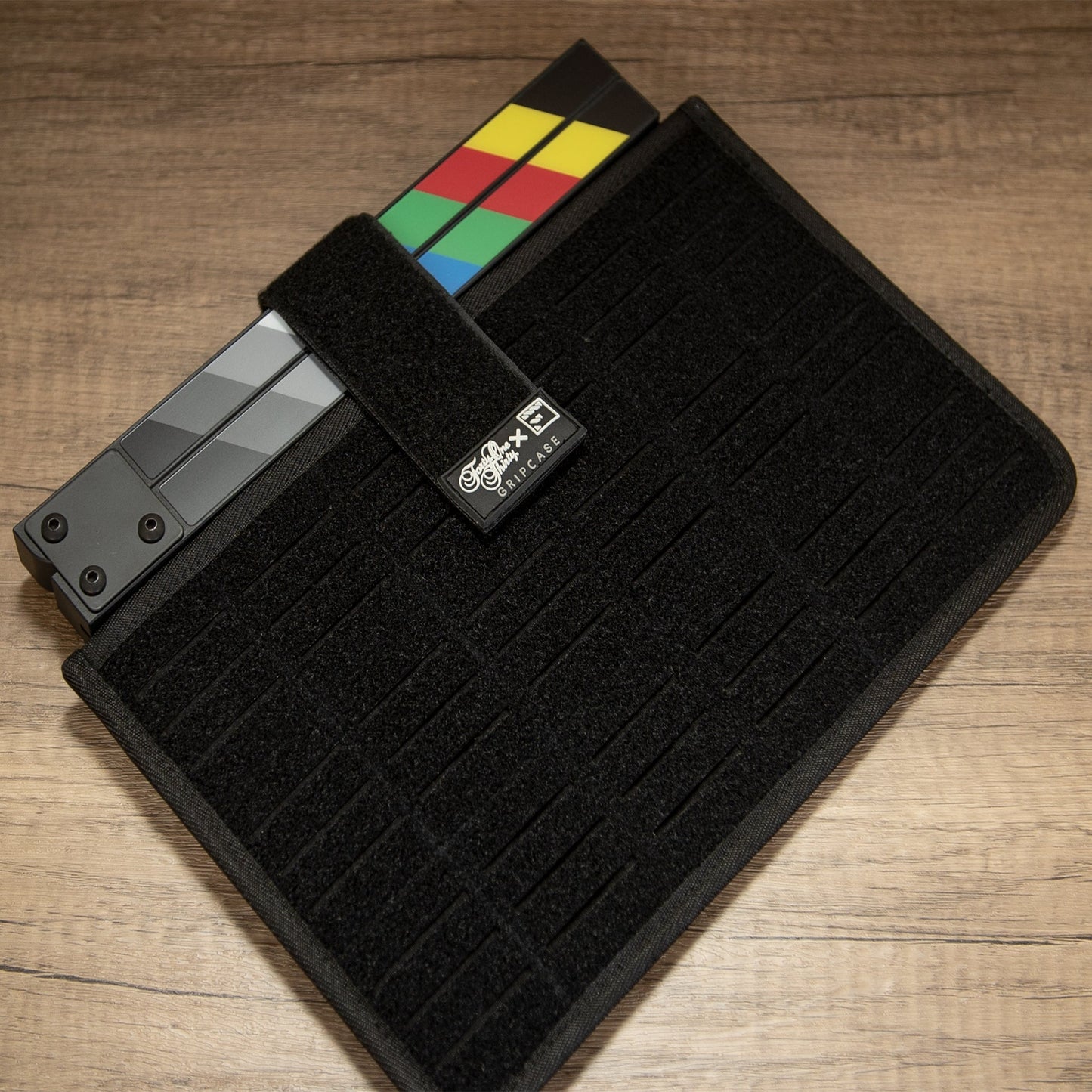 Filmsticks Gripcase Medium Wet Weather Tab Board Cover