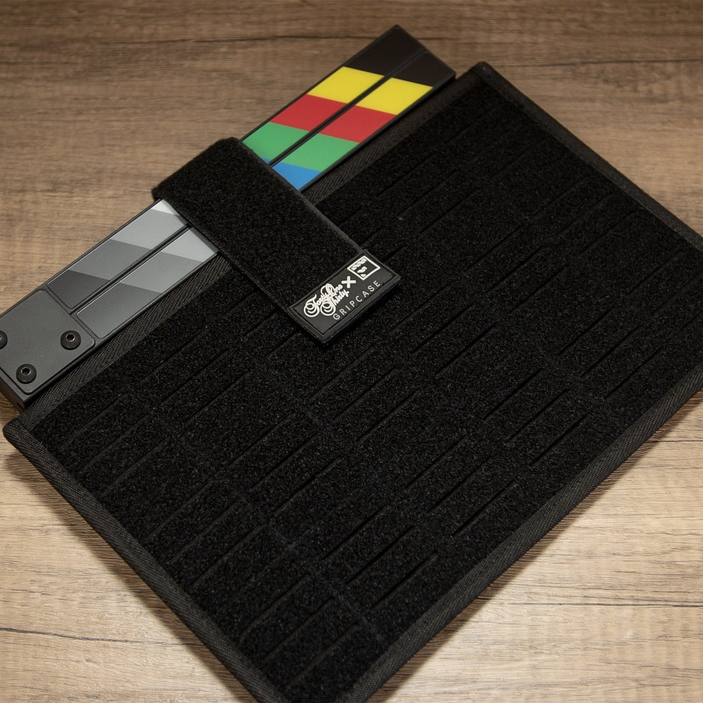 Filmsticks Gripcase Medium Wet Weather Tab Board Cover
