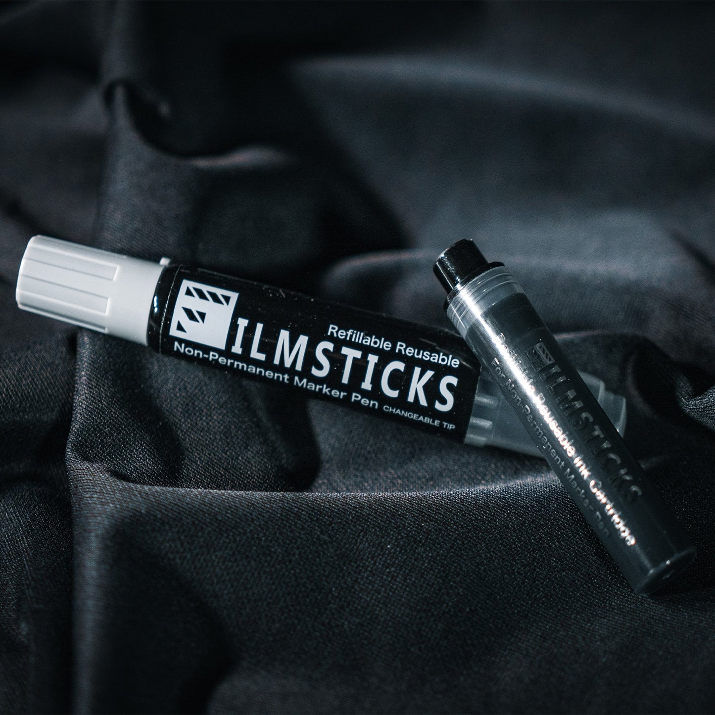 Filmsticks Reusable Non-Permanent Acrylic Board Black Marker Pen Kit