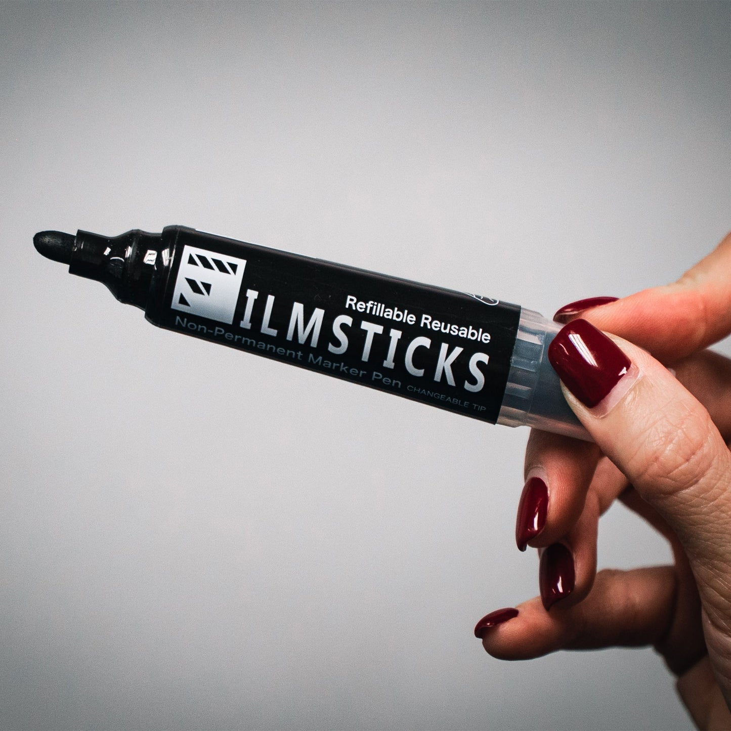 Filmsticks Reusable Non-Permanent Acrylic Board Black Marker Pen Kit