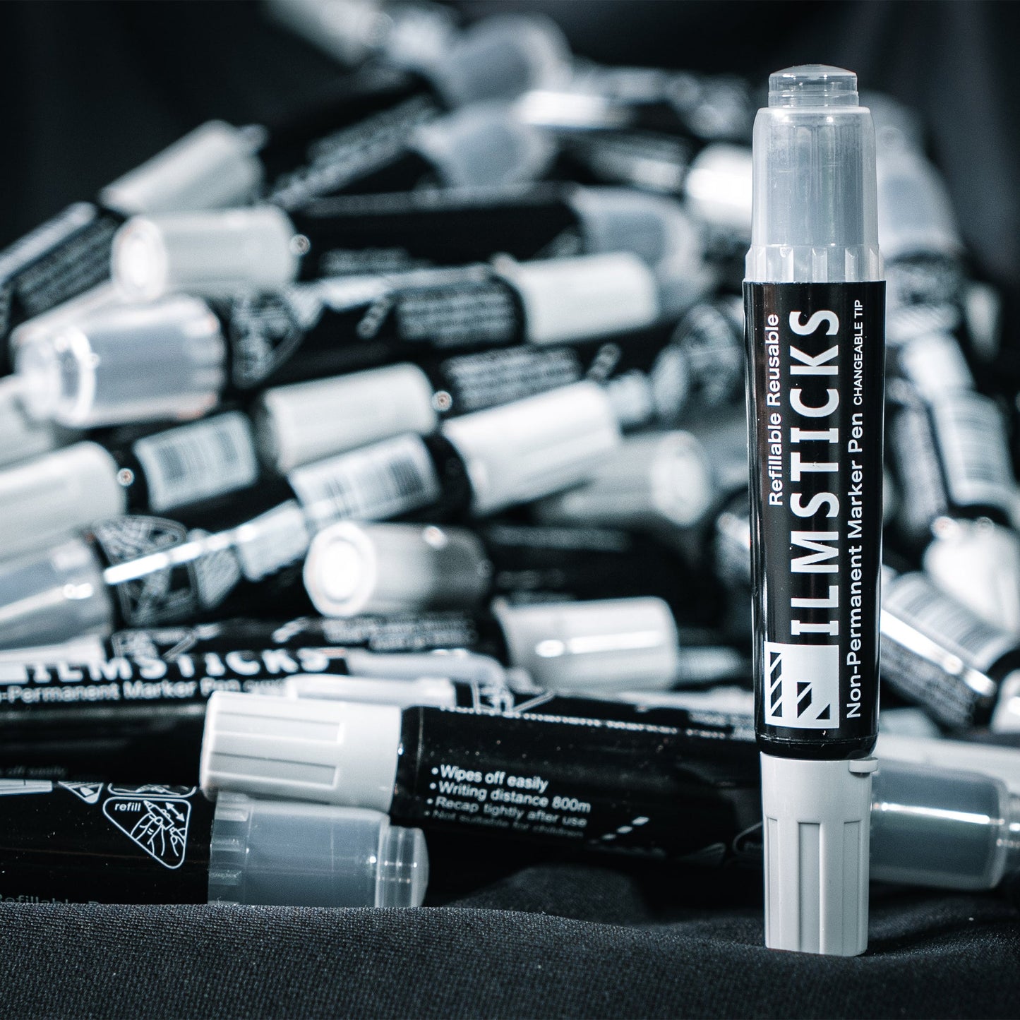 Filmsticks Reusable Non-Permanent Acrylic Board Black Marker Pen Kit